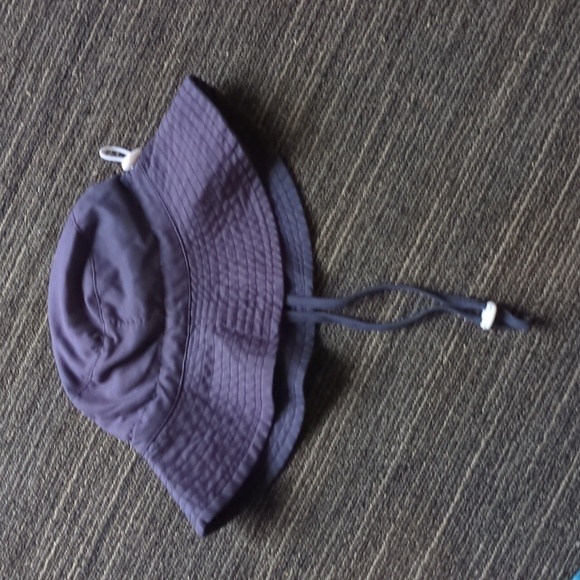 👛10/20$ Ajustable Summer hat - Picture 1 of 4